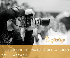 Fotografo di matrimoni a Shady Dell (Oregon)